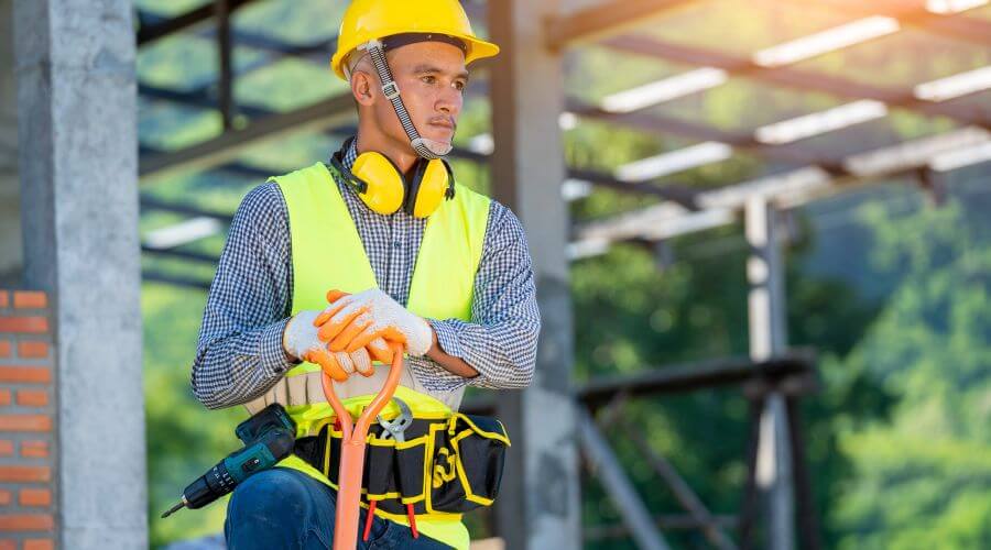 Expert tile roof repair services in Kualapuu, HI